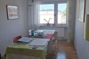Schöne 3-Zimmer-Wohnung mit Dachterrasse und Balkon in der Karlsruher Oststadt – Georg-Friedrich-Str. 9, 76131 Oststadt, Karlsruhe – Vorschaubild 3