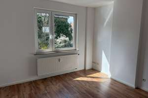 Seltene Gelegenheit  / Attraktives Mehrfamilienhaus  / Provisionsfrei – Einsteinstraße 2, 28309 Sebaldsbrück, Bremen – Vorschaubild 21