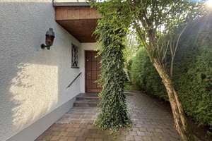 Einfamilienhaus mit hochwertiger Ausstattung, großzügigem Garten & ruhiger Lage – Hans-König-Straße 9, 86161 Wolfram-und Herrenbachviertel, Augsburg – Vorschaubild 2