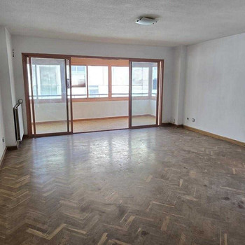 WOHNUNG ZU VERKAUFEN IN AVENIDA JUAN CARLOS I.