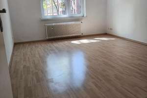 3 Zimmer , Küche, Diele, Bad mit Balkon in zentraler Lage  in Düsseldorf ab sofort zu vermieten – Die vollständige Adresse der Immobilie erhältst du vom Anbieter., 40227 Oberbilk, Düsseldorf – Vorschaubild 4