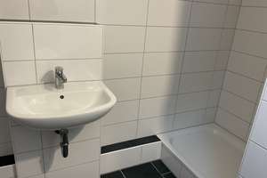 Hier lässt es sich aushalten: günstige 2-Zi.-DG – 45527 Hattingen – Vorschaubild 4