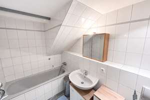 Bezugsfreie 5-Zimmer-Maisonette mit Garten, Terrasse & 2 Bädern ab 01.09.2026 – Die vollständige Adresse der Immobilie erhältst du vom Anbieter., 12307 Lichtenrade, Berlin – Vorschaubild 7