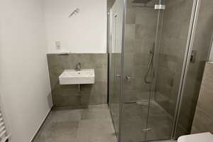 ***Neubau 4 Zi.-Wohnung im 1.OG, WE 2c-4 als Erstbezug mit großem Balkon*** – Pfinztalstr. 2c, 76227 Durlach, Karlsruhe – Vorschaubild 5