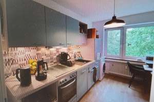 Wunderschöne Drei-Zimmerwohnung in perfekter Lage! – Roßstraße 108, 40476 Golzheim, Düsseldorf – Vorschaubild 2