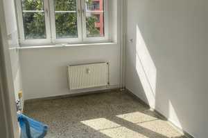 Charmante 3-Zimmer-Wohnung mit Balkon und Dielenboden in sonniger Lage des Kissingen-Viertels – Retzbacher Weg 65, 13189 Berlin – Vorschaubild 10