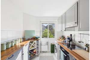 CHARMANTE 3-ZIMMER-WOHNUNG
IM SCHÖNEN MÜNCHEN-DENNING – Die vollständige Adresse der Immobilie erhältst du vom Anbieter., 81929 Englschalking, München – Vorschaubild 7