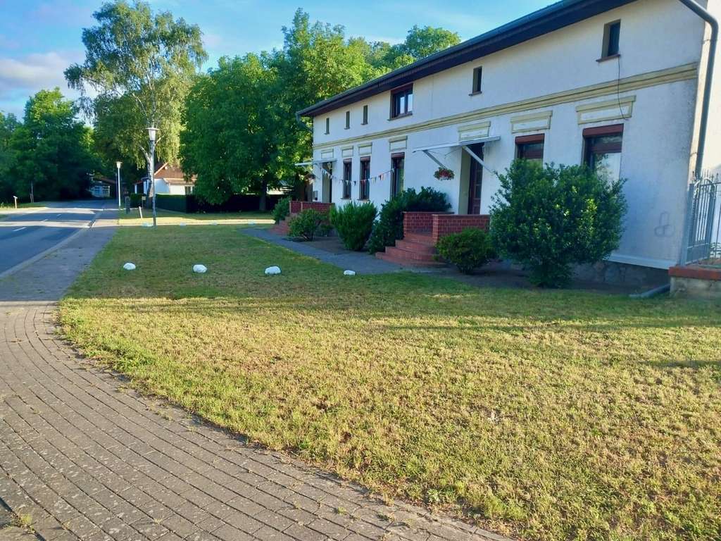 Immobilie in Grambow - Ihr Wohntraum mit Riesengarten und Scheune - Bild 2