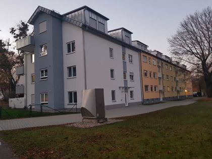 Shops 1,5 Zi DG Wohnung mit Balkon Stuttgart Vaihingen, Dürrlewang