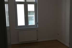 Zentrale 2,5-Zimmer-Hochparterre-Wohnung mit Balkon und EBK in Bielefeld – Detmolder Straße 117, 33604 Mitte, Bielefeld – Vorschaubild 9