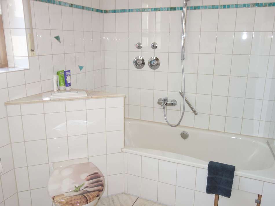 Badezimmer EG