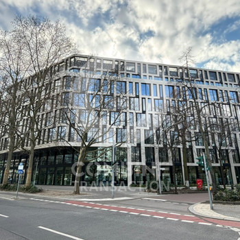 Citynahes architektonisches Highlight. combine Transaction