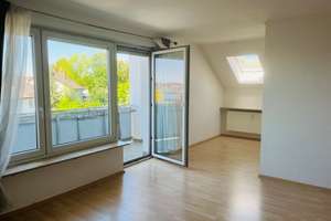 Gemütliche DG Wohnung mit Balkon – Kellermannstraße 17, 90455 Kornburg, Worzeldorf, Nürnberg – Vorschaubild 3