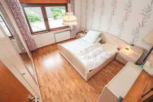 Für Immobilienfüchse! Einfamilienhaus viel Potenzial, 2 Garagen und vermietetem Anbau in Buschhoven – Rhein-Sieg-Kreis – Vorschaubild 27