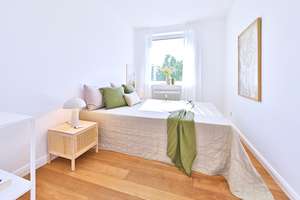 Ruhige Wohnstraße, beste Anbindung. Blick in die Baumkronen. – Die vollständige Adresse der Immobilie erhältst du vom Anbieter., 22769 Altona-Nord, Hamburg – Vorschaubild 11