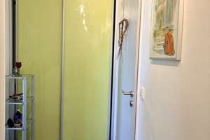 Helle, exklusive 4, bzw. 3,5  Zimmer Wohnung mit Aufzug , Balkon , Tiefgarage und EBK ! – Kirchhausener Straße 4, 74078 Frankenbach, Heilbronn – Vorschaubild 24
