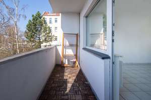 Wohnung mit Balkon und Aufzug nahe dem Kudamm – Die vollständige Adresse der Immobilie erhältst du vom Anbieter., 10711 Halensee, Berlin – Vorschaubild 2