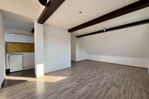Charmante 3-Zimmer-Dachgeschoss-Wohnung mit Dachterrasse in Nürnberg-Schniegling
 – Die vollständige Adresse der Immobilie erhältst du vom Anbieter., 90427 Schniegling, Nürnberg – Vorschaubild 7
