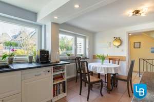 Split-Level-Reihenhaus mit Seeblick– Wohnen in einer begehrten Lage von Plön – Die vollständige Adresse der Immobilie erhältst du vom Anbieter., 24306 Plön – Vorschaubild 4