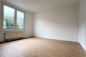 Renovierte 5-Zimmer-Wohnung mit 2 Balkonen & optimaler Raumaufteilung – Kleeblatt 65, 42119 Elberfeld, Wuppertal – Vorschaubild 7
