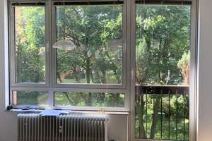 Seltene Gelegenheit! Sehr ruhiges Appartement im 1. OG mit Parkett, modernisiert in Köln-Niehl