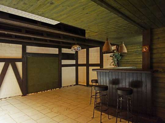 Bungalow mit Einliegerwohnung, Ausbaureserve und großem Garten in Rudow - Bild 26