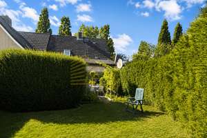 Charmante Doppelhaushälfte in Hamburg-Sasel mit Garten, Terrasse, Garage & Entwicklungspotenzial – Die vollständige Adresse der Immobilie erhältst du vom Anbieter., 22393 Sasel, Hamburg – Vorschaubild 11