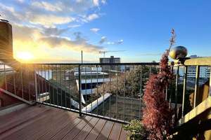Stilvolle Maisonettewohnung mit Dachterrasse und Weitblick in begehrter Lage von Düsseldorf!