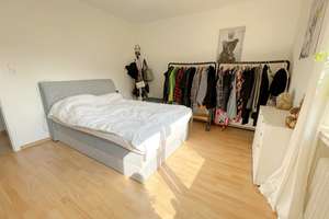 *Geräumige 3-Zimmer-Wohnung in guter und zentraler Lage* – In der Vahr 90, 28329 Neue Vahr Südwest, Bremen – Vorschaubild 3