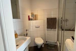 Helle 2-Zimmer Wohnung im 4. OG mit Balkon in Nürnberg-Gostenhof – Die vollständige Adresse der Immobilie erhältst du vom Anbieter., 90443 Gostenhof, Nürnberg – Vorschaubild 3