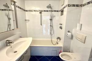 Lichtdurchflutete Wohnung auf zwei Ebenen   – Die vollständige Adresse der Immobilie erhältst du vom Anbieter., 74074 Heilbronn, Heilbronn – Vorschaubild 6