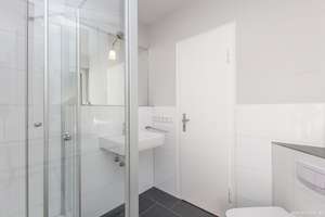 Stadtleben trifft Wohnkomfort: 3-Zimmer-Wohnung nahe Rheinauhafen – 50676 Altstadt/Süd, Köln – Vorschaubild 7