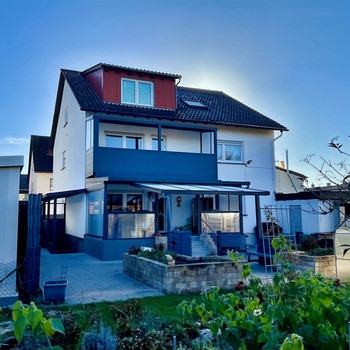 MFH mit außergewöhnlichem Grundstück-
modernisiert, nachhaltig, wertstabil!