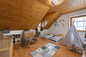 Einfamilienhaus mit viel Platz in familienfreundlicher Lage! Wärmepumpe, PV-Anlage, Terrasse – Die vollständige Adresse der Immobilie erhältst du vom Anbieter., 26897 Hilkenbrook – Vorschaubild 17