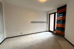 2-Zimmer-Wohnung mit zwei Balkonen und Tiefgaragenstellplatz in Ingolstadt – Die vollständige Adresse der Immobilie erhältst du vom Anbieter., 85055 Nordost, Ingolstadt – Vorschaubild 5