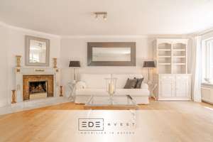 Neuwertig, Charmant & Stilvoll - Ihr neues Zuhause in Laim-geräumige Doppelhaushälfte mit Südgarten