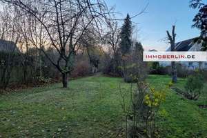 IMMOBERLIN.de - Ausbaufähiges Ein-/Zweifamilienhaus auf großem Westgrundstück mit Neubaupotential – Die vollständige Adresse der Immobilie erhältst du vom Anbieter., 13158 Wilhelmsruh, Berlin – Vorschaubild 3