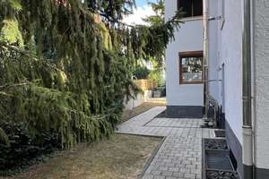 Provisionsfreie Gartenwohnung – 139 m², 5 Zimmer, Hausgefühl, hochwertig saniert, 2 Balkone – Asperger Straße 26, 70439 Stammheim-Mitte, Stuttgart – Vorschaubild 4