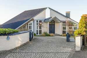 Lichterfüllte Villa mit traumhaftem Seeblick – Stormarn (Kreis) – Vorschaubild 20