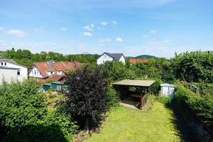 Top-modernisiertes Einfamilienhaus (RH) mit Einliegerwohnung in schöner Coburger Stadtlage – Die vollständige Adresse der Immobilie erhältst du vom Anbieter., 96450 Mitte, Coburg – Vorschaubild 3