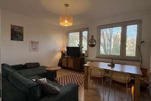 Top Lage! Helle 3 Zimmer Wohnung, inklusive Balkon, in Düsseldorf Bilk – Färberstraße 76, 40223 Bilk, Düsseldorf – Vorschaubild 1