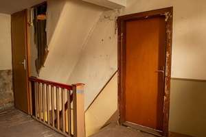 Renovierungsbedürftiges Haus mit 4 Zimmern in Hofheim. Baugenehmigung für 3 WE ist vorhanden!  – Alt Lorsbach 3, 65719 Hofheim am Taunus – Vorschaubild 12