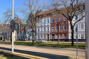  Mehrfamilienhaus aus der Gründerzeit – Die vollständige Adresse der Immobilie erhältst du vom Anbieter., 47798 Stadtmitte, Krefeld – Vorschaubild 2