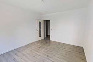 Geräumige 3-Zimmer-Wohnung mit BALKON in ruhiger Wohnlage – Kürschnerweg 34, 33659 Senne, Bielefeld – Vorschaubild 5