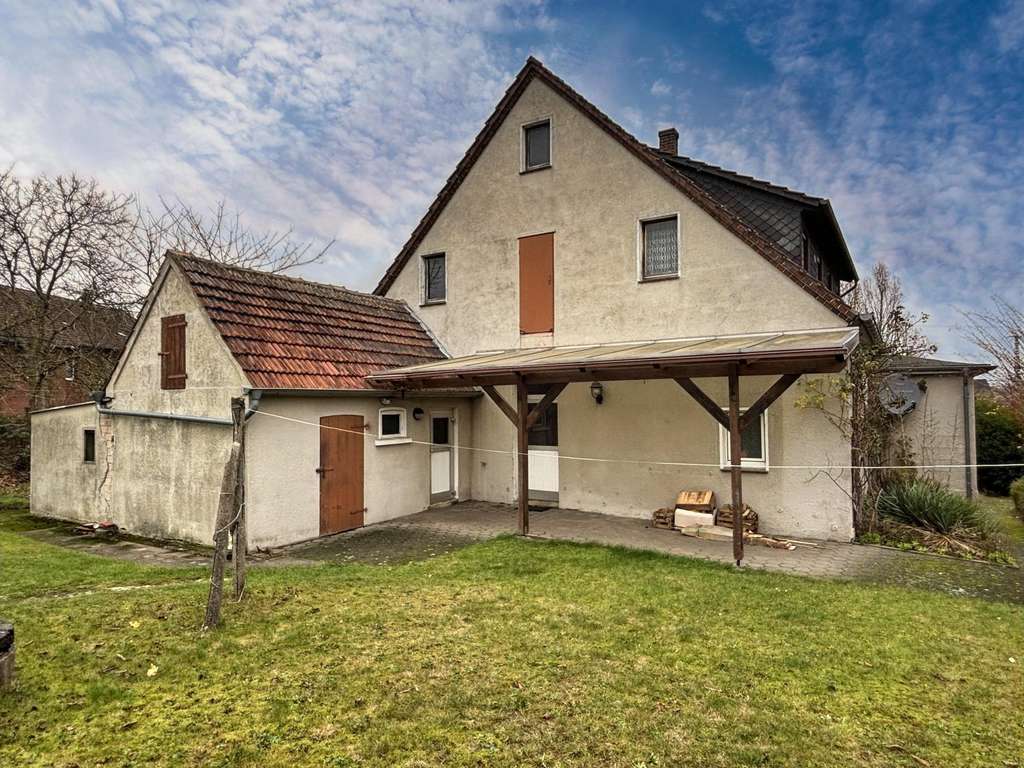 Immobilie in Löhne - Handwerkerhaus mit Potential in Löhne - Bild 1