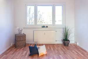 Schöne 4-Raum-Wohnung mit Balkon – Yorckstr. 40b, 9130 Yorckgebiet, Chemnitz – Vorschaubild 3