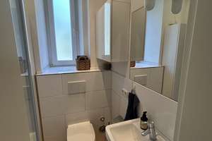 Charmante Altbauwohnung mit Stuck, Parkett und Balkon in Bad Cannstatt – 3 Zimmer, 68 m² – Die vollständige Adresse der Immobilie erhältst du vom Anbieter., 70372 Seelberg, Stuttgart – Vorschaubild 6