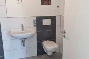 Kleine schöne Singlewohnung mit großer Dachterrasse u. Garage zu verkaufen. – Bahnhofstr. 133, 4158 Wiederitzsch, Leipzig – Vorschaubild 8
