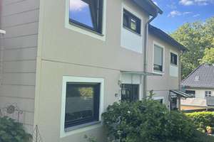 Familienfreundliches Reihenmittelhaus in guter Lage von SG-Gräfrath - einziehen und wohlfühlen! – Die vollständige Adresse der Immobilie erhältst du vom Anbieter., 42653 Gräfrath, Solingen – Vorschaubild 2