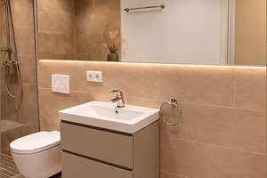 Property thumbnail 11